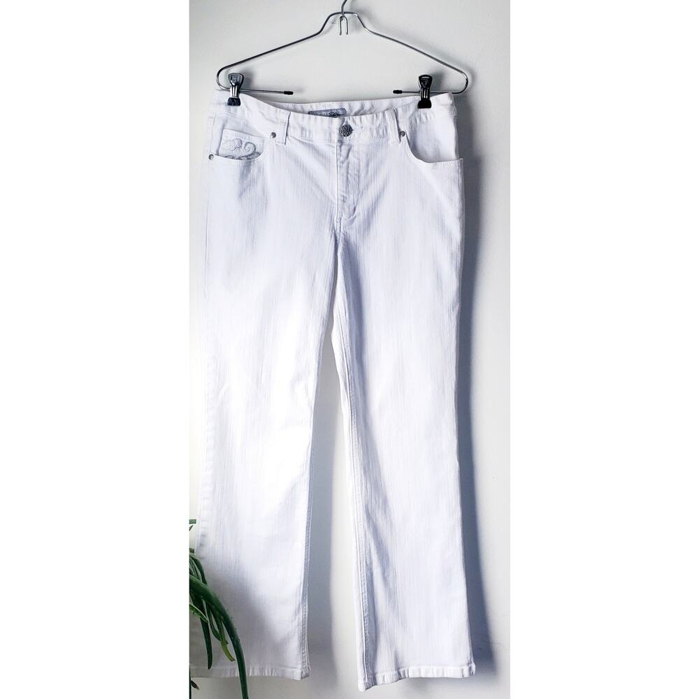 Chicos Womens Platnium Womens White Straight Leg jeans Size Small Spring Preppy